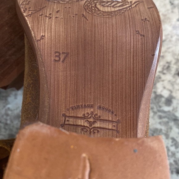 Sundance Boots - Picture 5 of 10